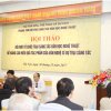 Ông Phùng Văn Khai, Phó Tổng biên tập Tạp chí Văn nghệ quân đội phát biểu tham luận tại Hội thảo